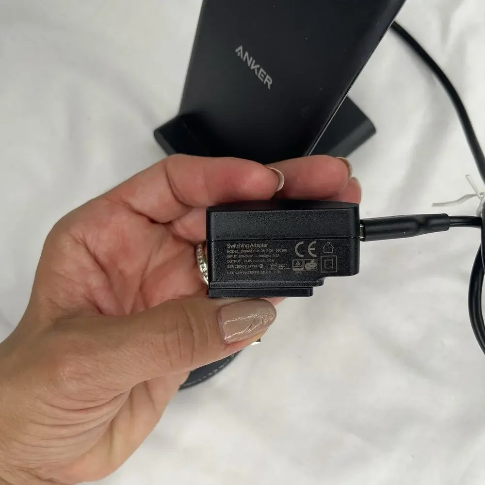 Anker powerwave a2524